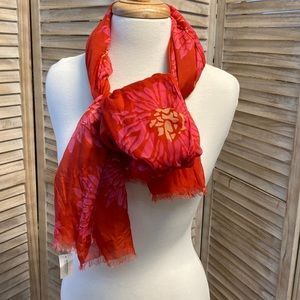 Banana republic scarf NWT orange pink yellow floral. Gorgeous!